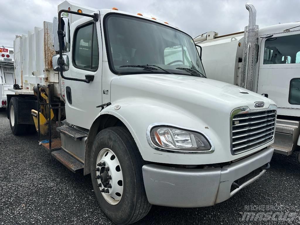 Freightliner M2 Renovationslastbiler