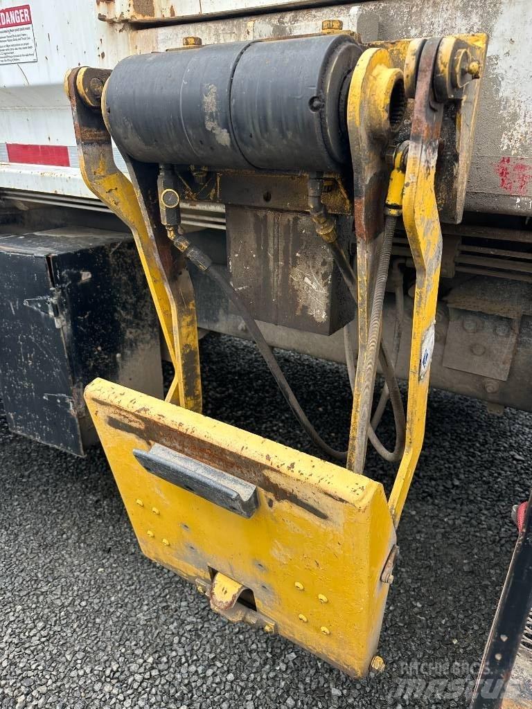 Freightliner M2 Renovationslastbiler