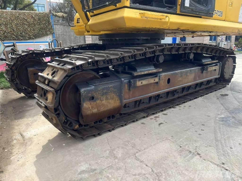 Komatsu PC 450-8 Gravemaskiner på larvebånd