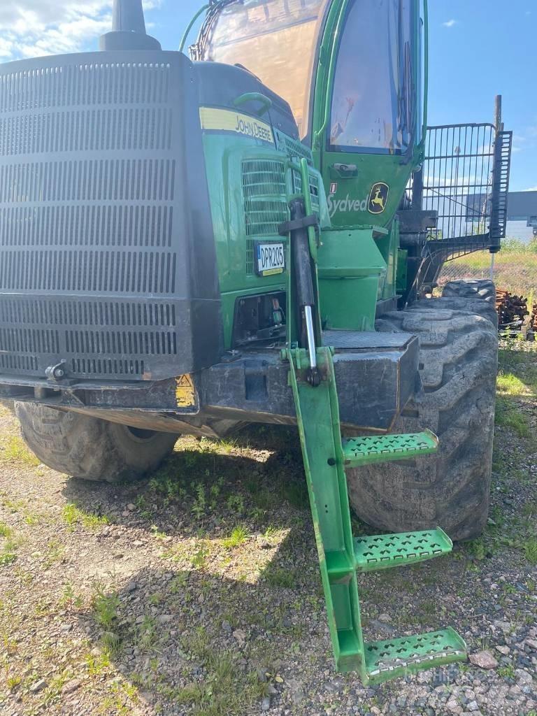 John Deere 1210 G Udkørselsmaskiner