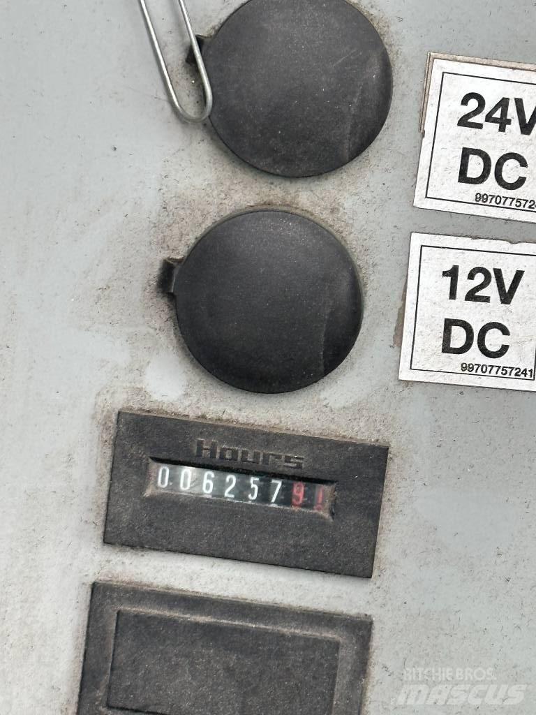 Tadano ATF400G-6 Kraner til alt terræn