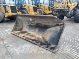 JRB Bucket-Side Dump Skovle