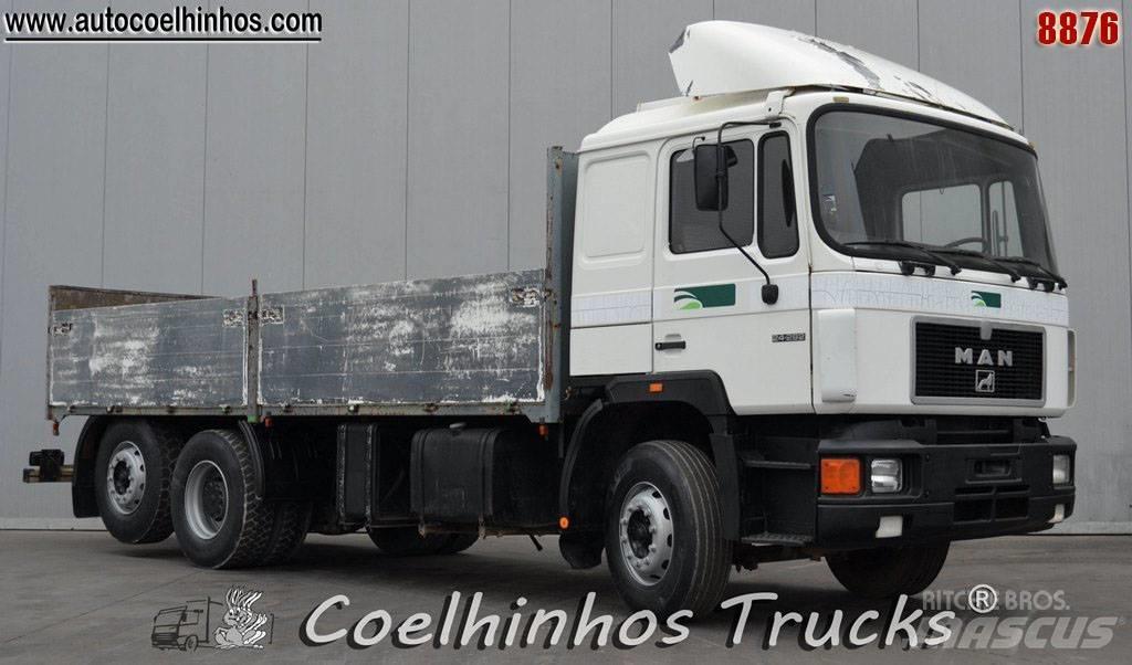 MAN 26.292 Lastbil med lad/Flatbed