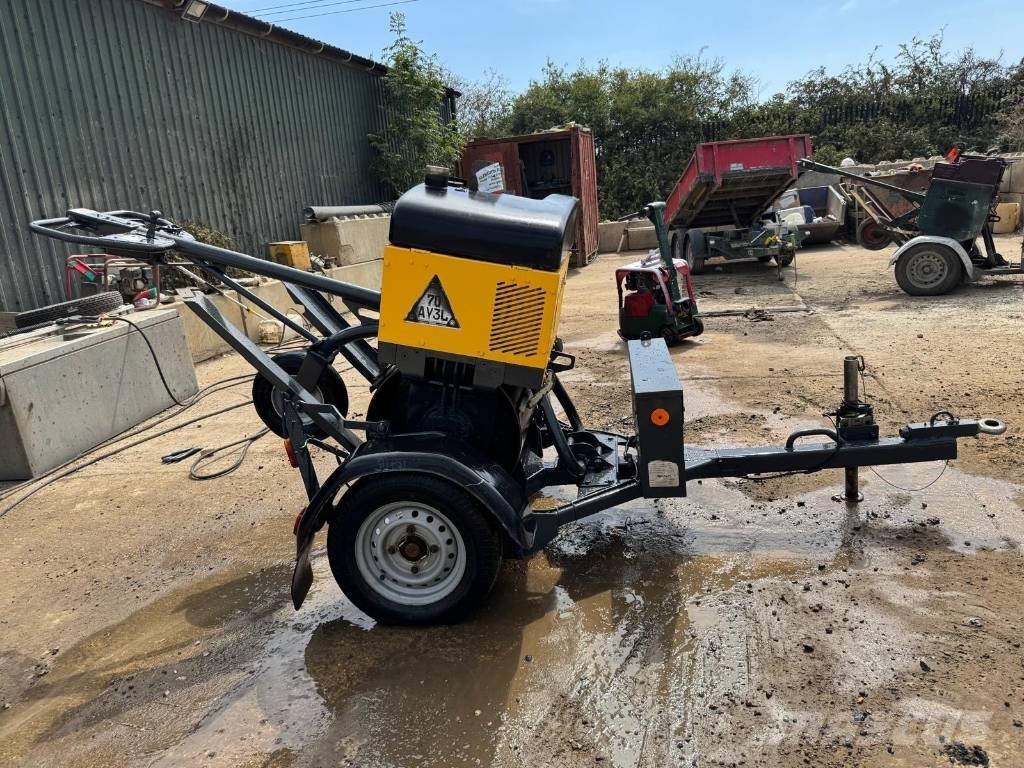 Mecalac MBR71 Enkelt tromle