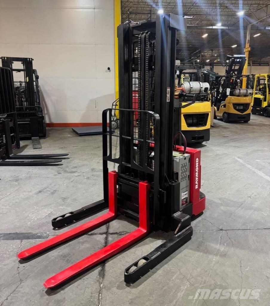 Raymond RSS40 Selvkørende stablere