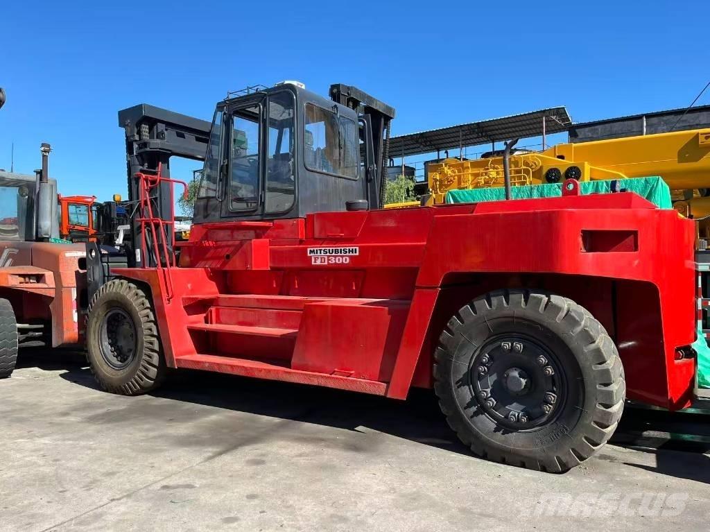 Mitsubishi FD 30 T Diesel gaffeltrucks