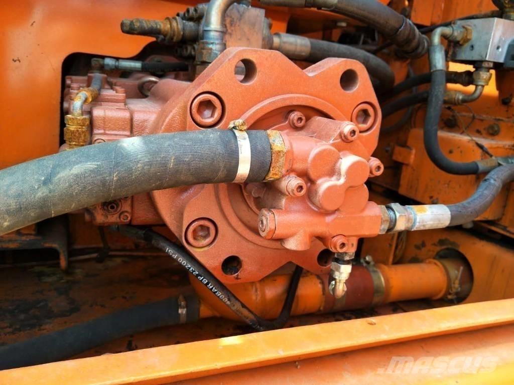 Doosan DX 225 LC Gravemaskiner på larvebånd