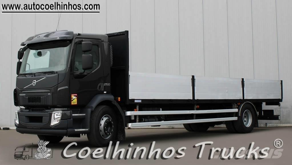 Volvo FL 250 Lastbil med lad/Flatbed