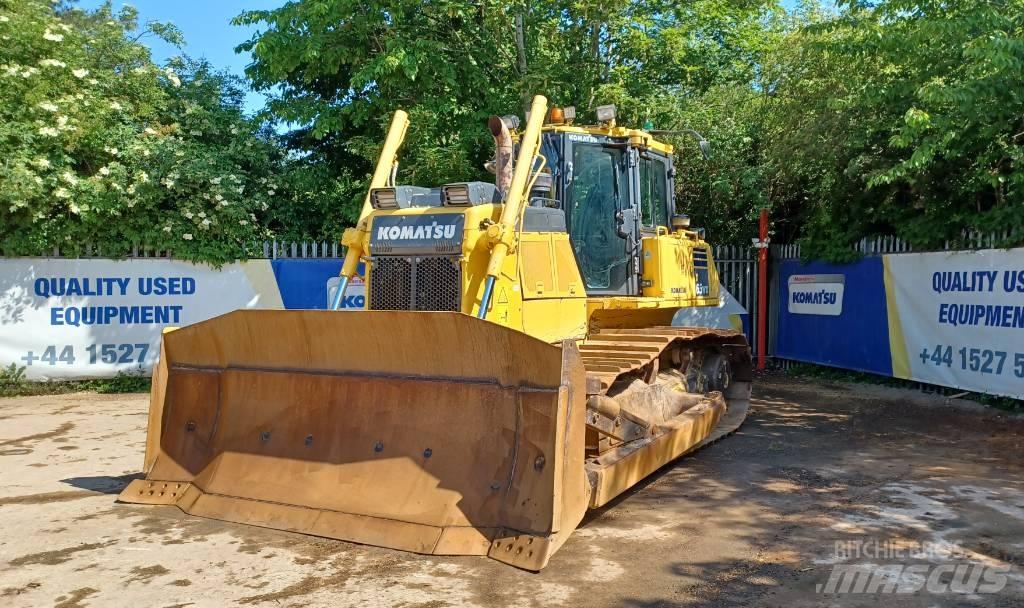 Komatsu D65WX-18 Bulldozer på larvebånd