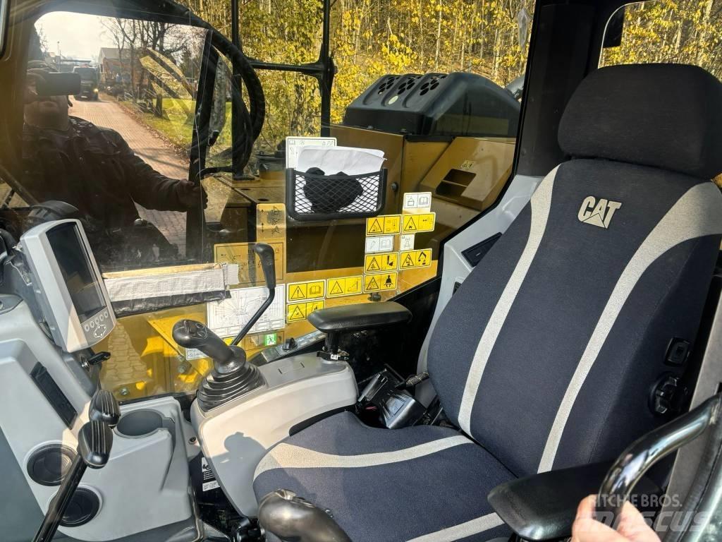 CAT 315 FLCR Gravemaskiner på larvebånd