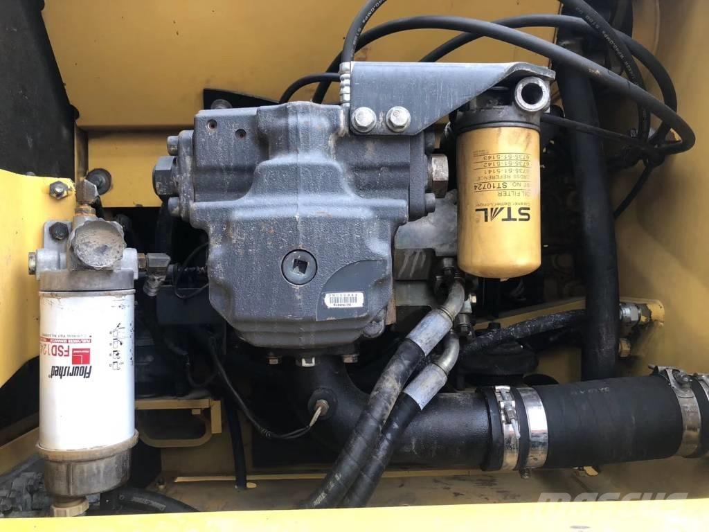 Komatsu pc220-8 Gravemaskiner på larvebånd