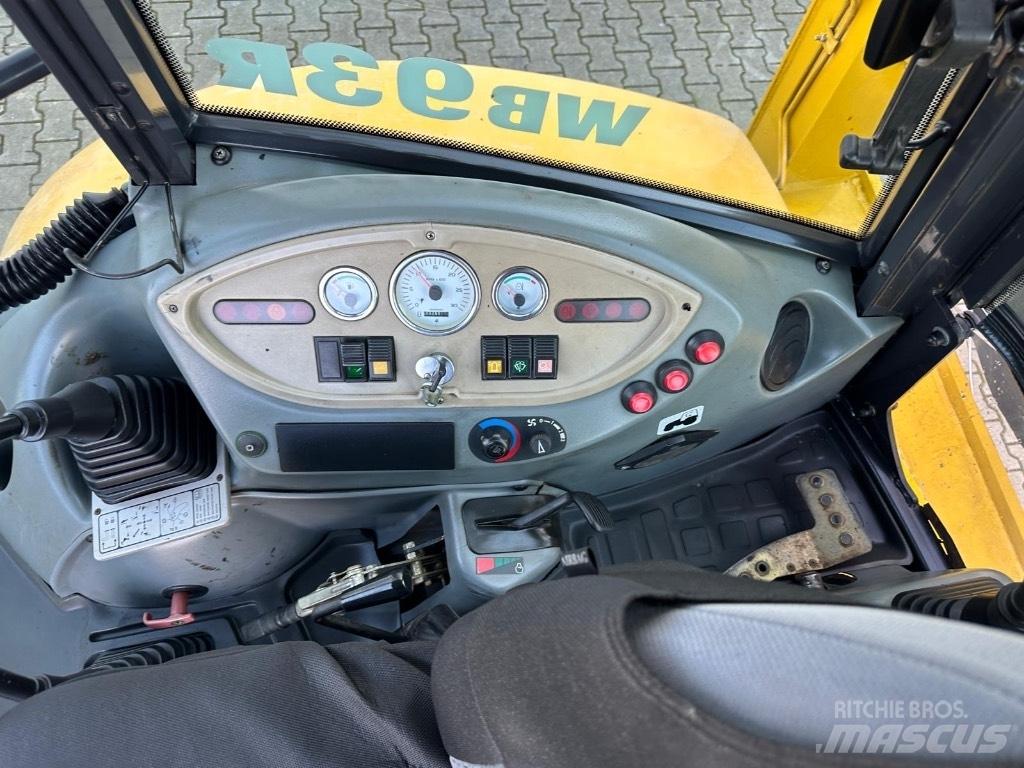 Komatsu WB93R Rendegravere