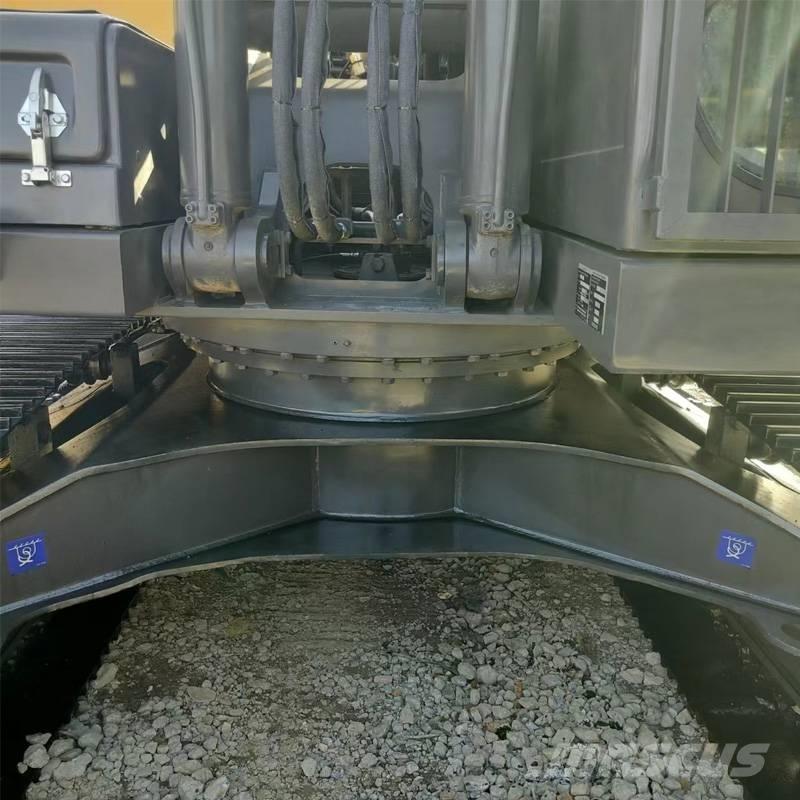 Volvo EC 210 Gravemaskiner på larvebånd