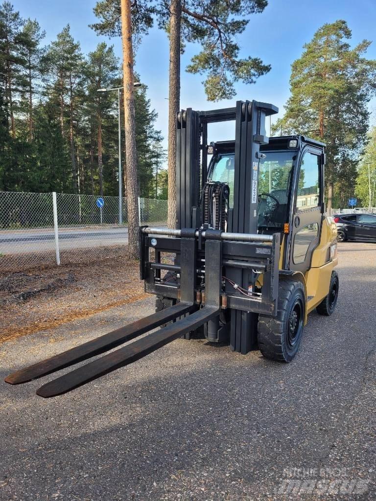 CAT DP45NB Diesel gaffeltrucks