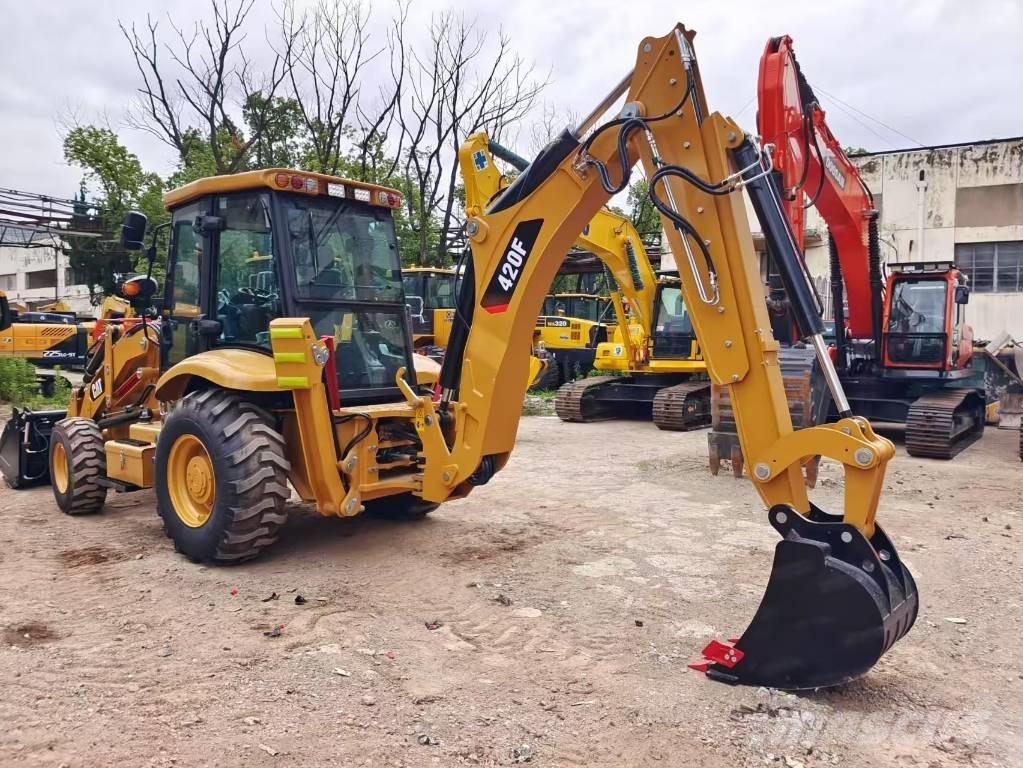 CAT 420 F Rendegravere