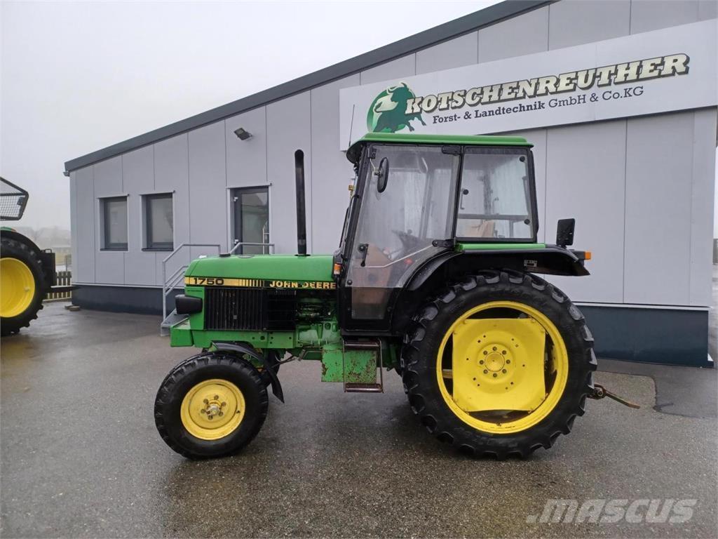 John Deere 1750 Traktorer