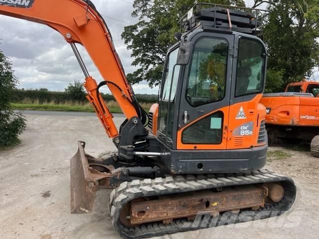 Doosan DX 85 R-3 Midi-gravemaskiner 7t - 12t