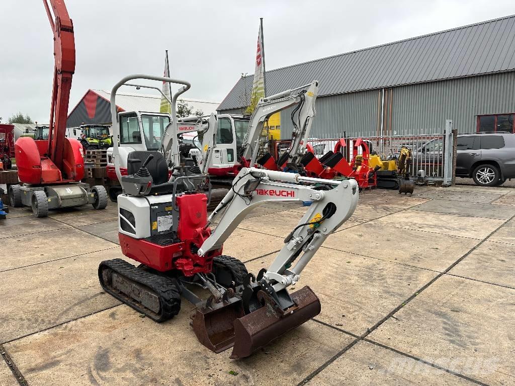 Takeuchi TB 210 R Minigravemaskiner