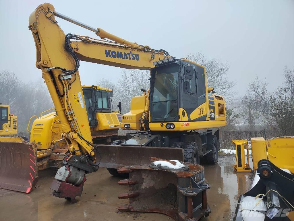 Komatsu PW180-11 Gravemaskiner på hjul