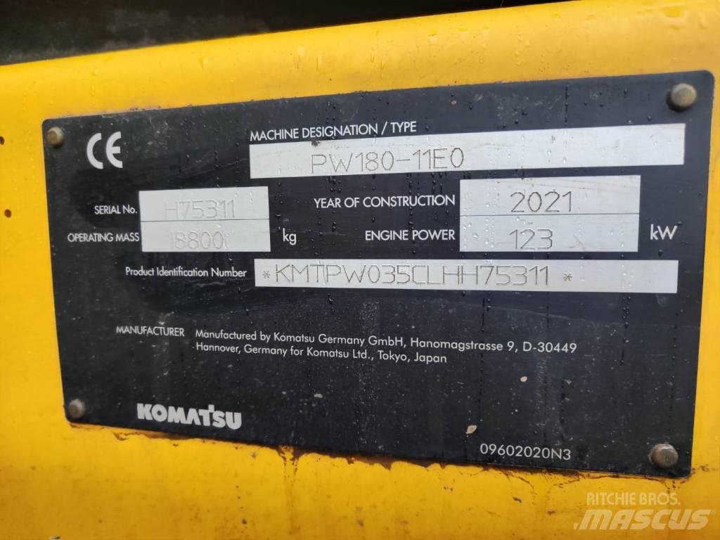 Komatsu PW180-11 Gravemaskiner på hjul
