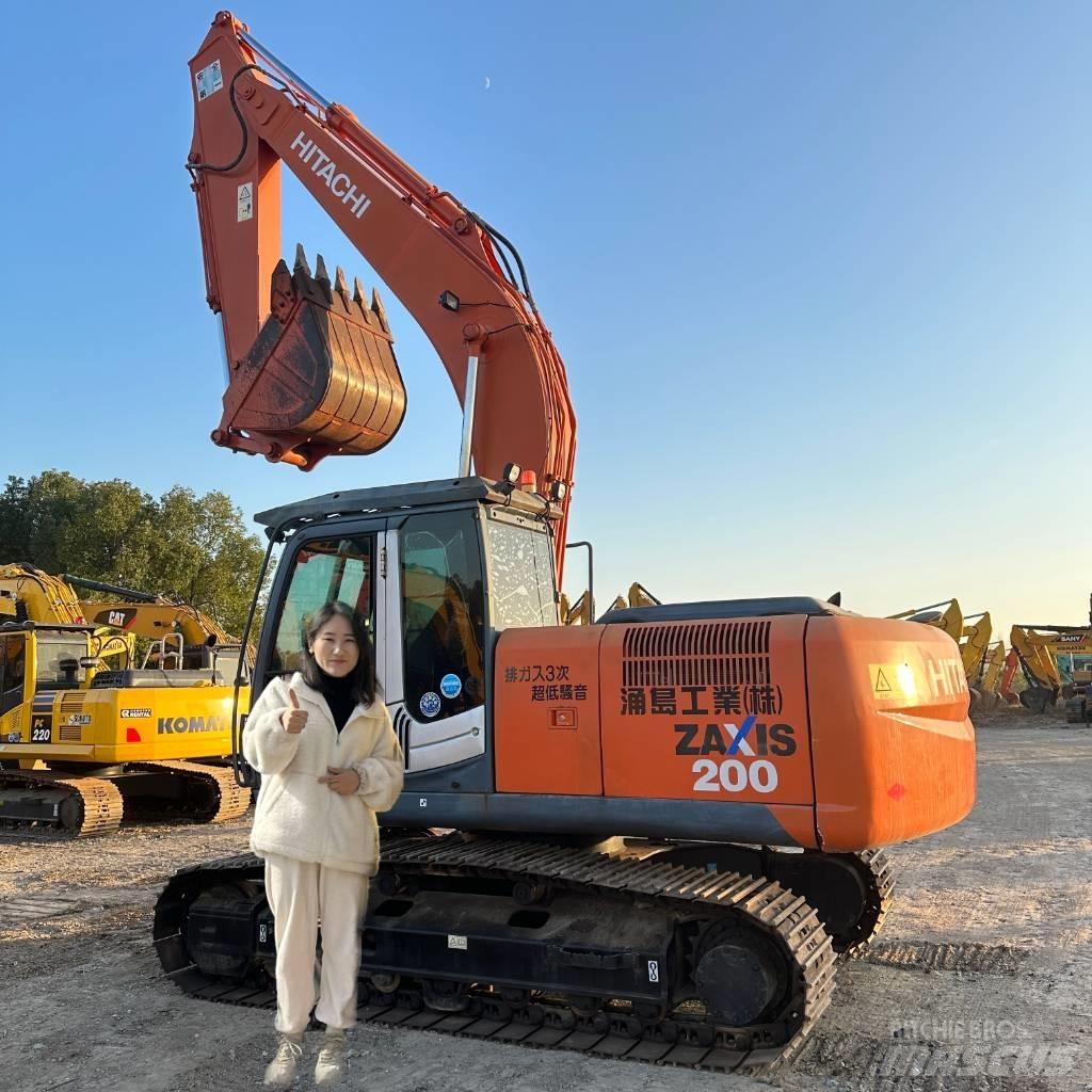 Hitachi ZX 200-3 Gravemaskiner på larvebånd