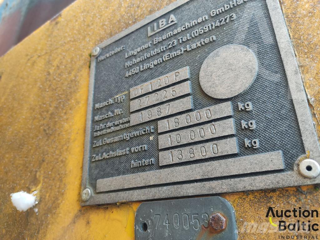 Demag DF 120 P Asfaltudlæggere