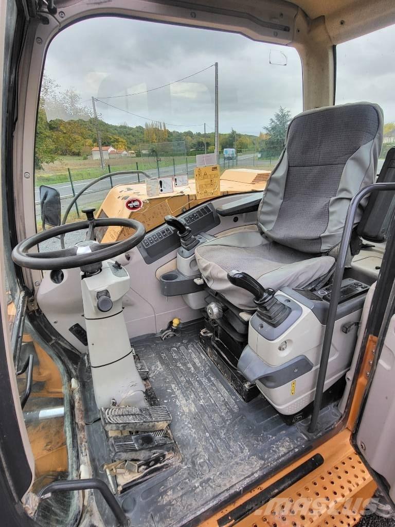 CASE WX 125 Gravemaskiner på hjul