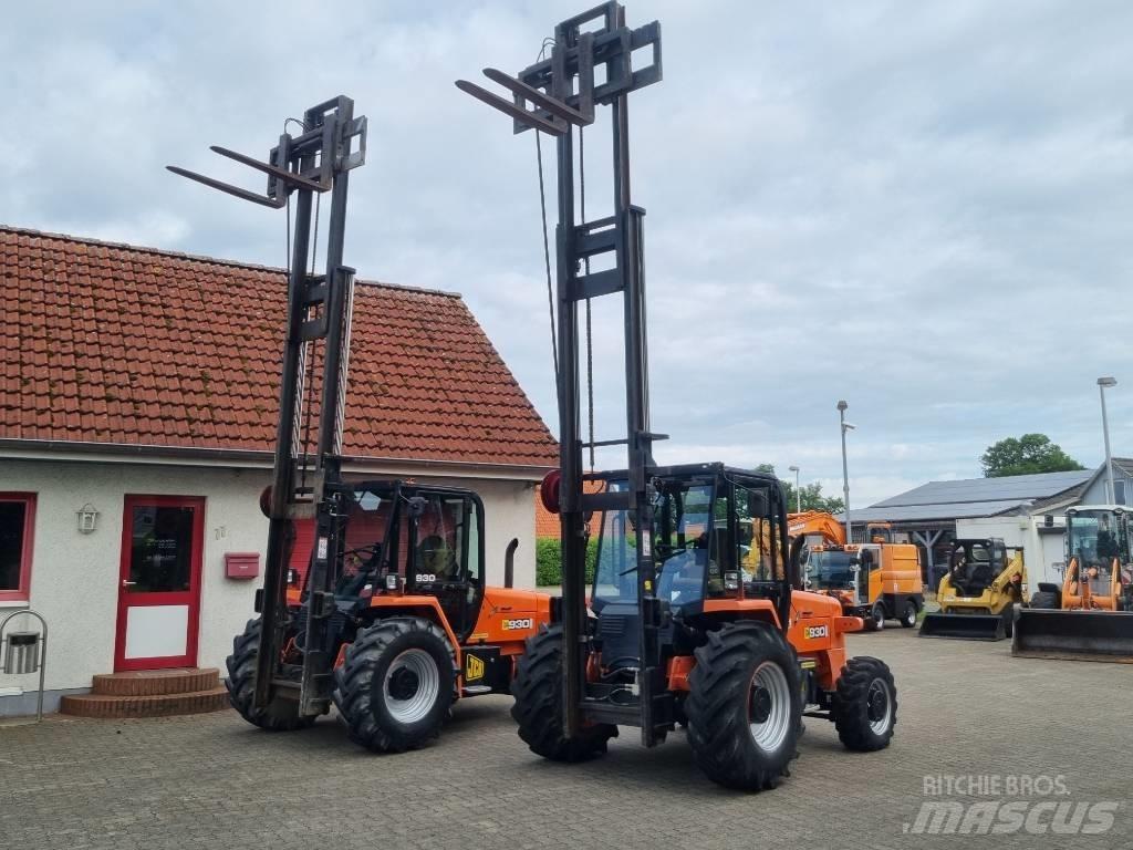 JCB 930-4 Terrængående gaffeltruck