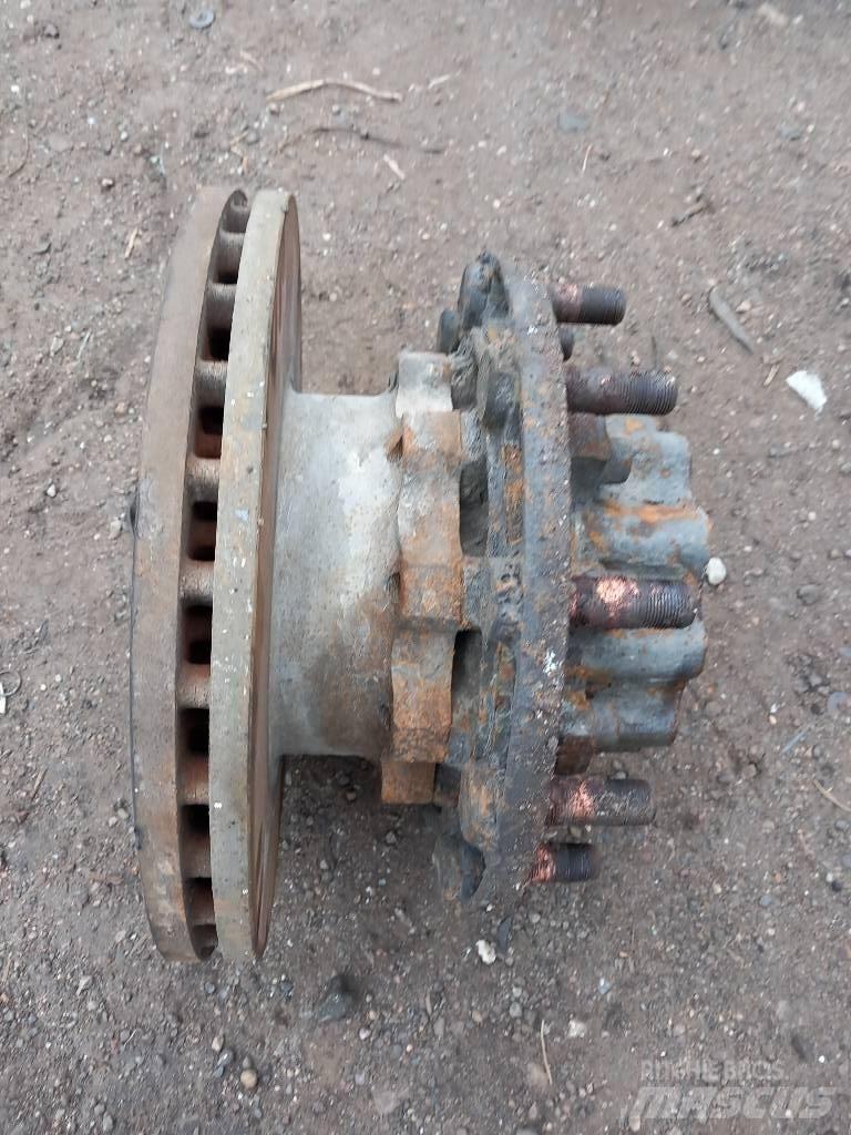 MAN TGM  81357010155 Aksler