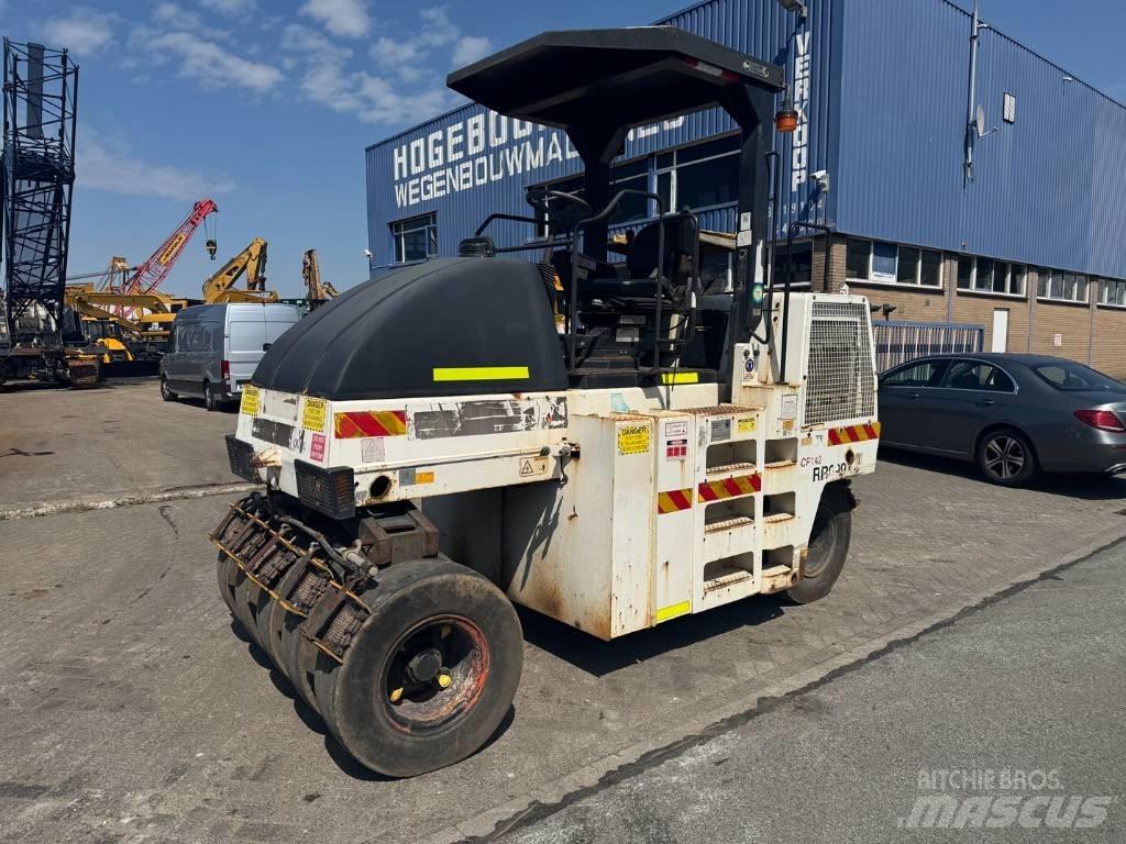 Dynapac CP 142 Tromle med luftdæk