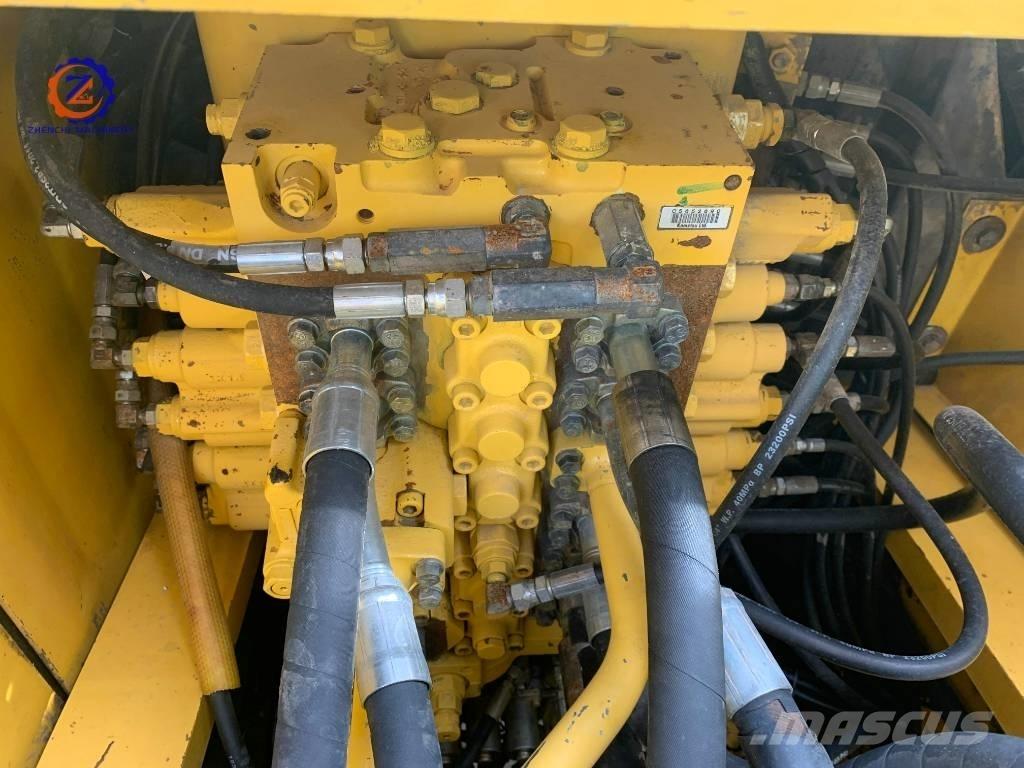Komatsu PC 300 Gravemaskiner på larvebånd