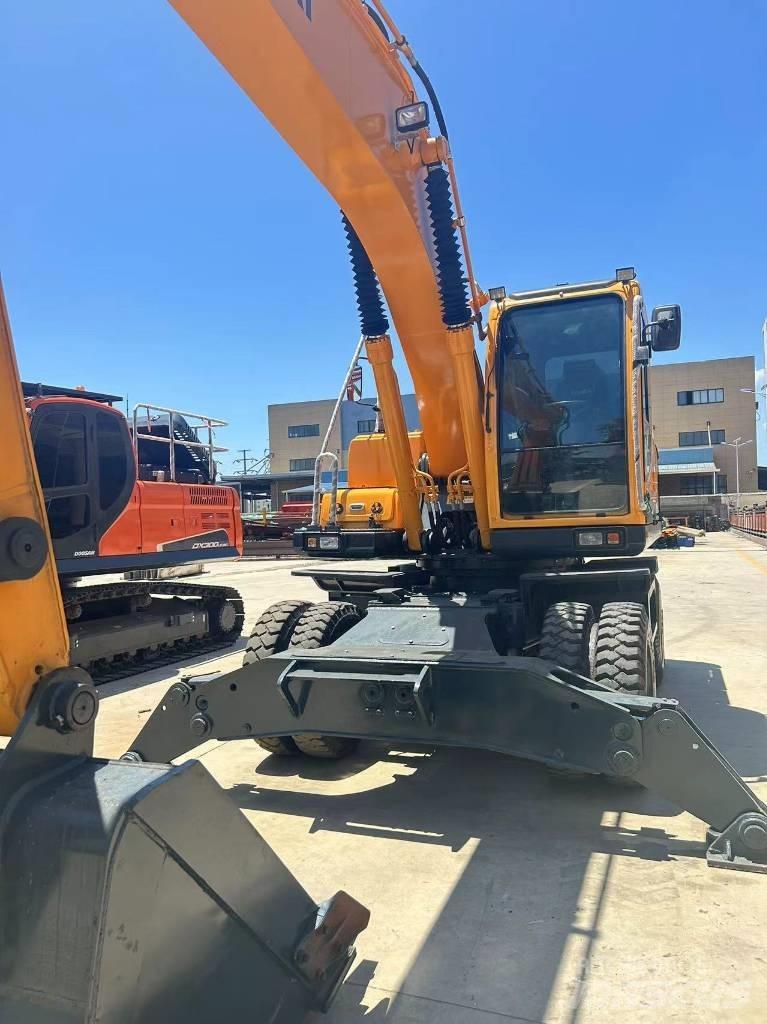 Hyundai R210W-9 Gravemaskiner på hjul