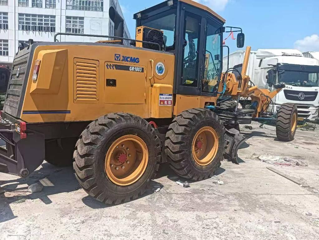 XCMG GR 1803 Vejhøvle / Gradere
