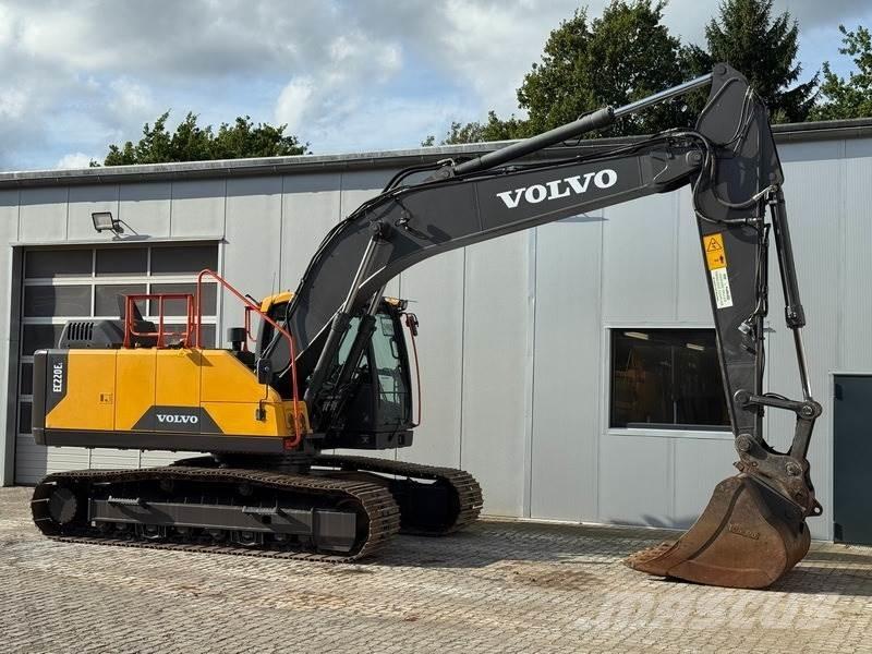 Volvo EC 220 EL Gravemaskiner på larvebånd
