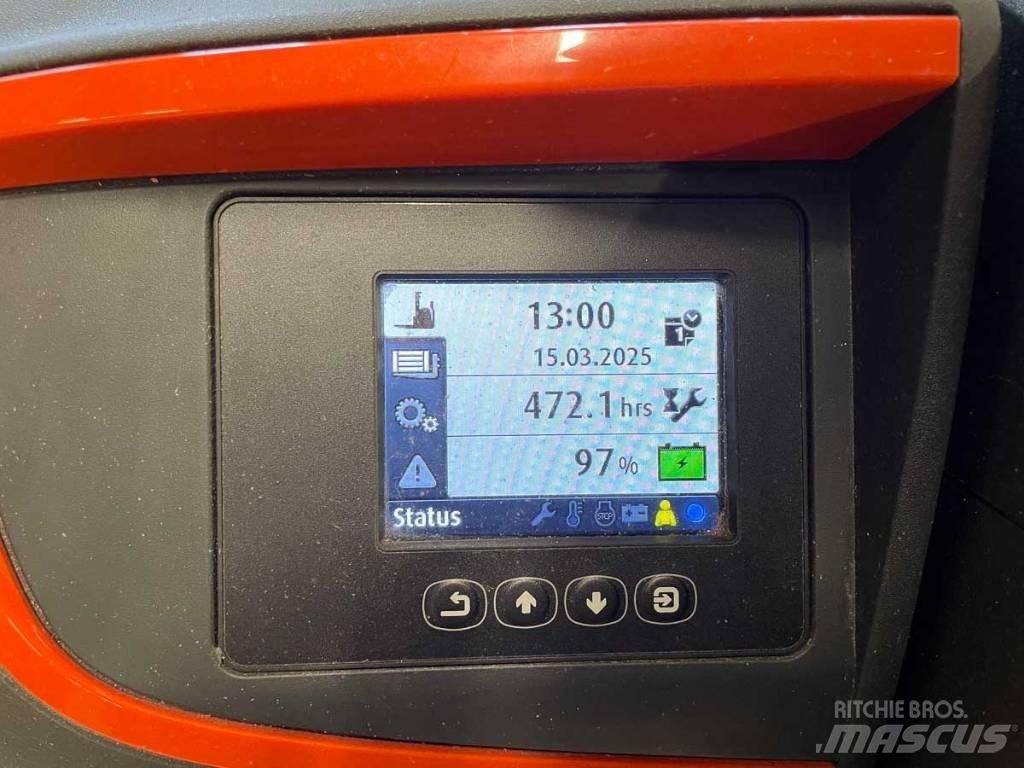 Linde L 20 Selvkørende stablere