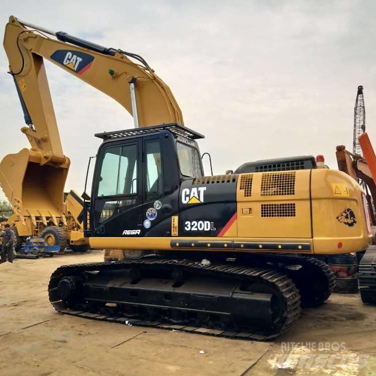 CAT 320D Gravemaskiner på larvebånd