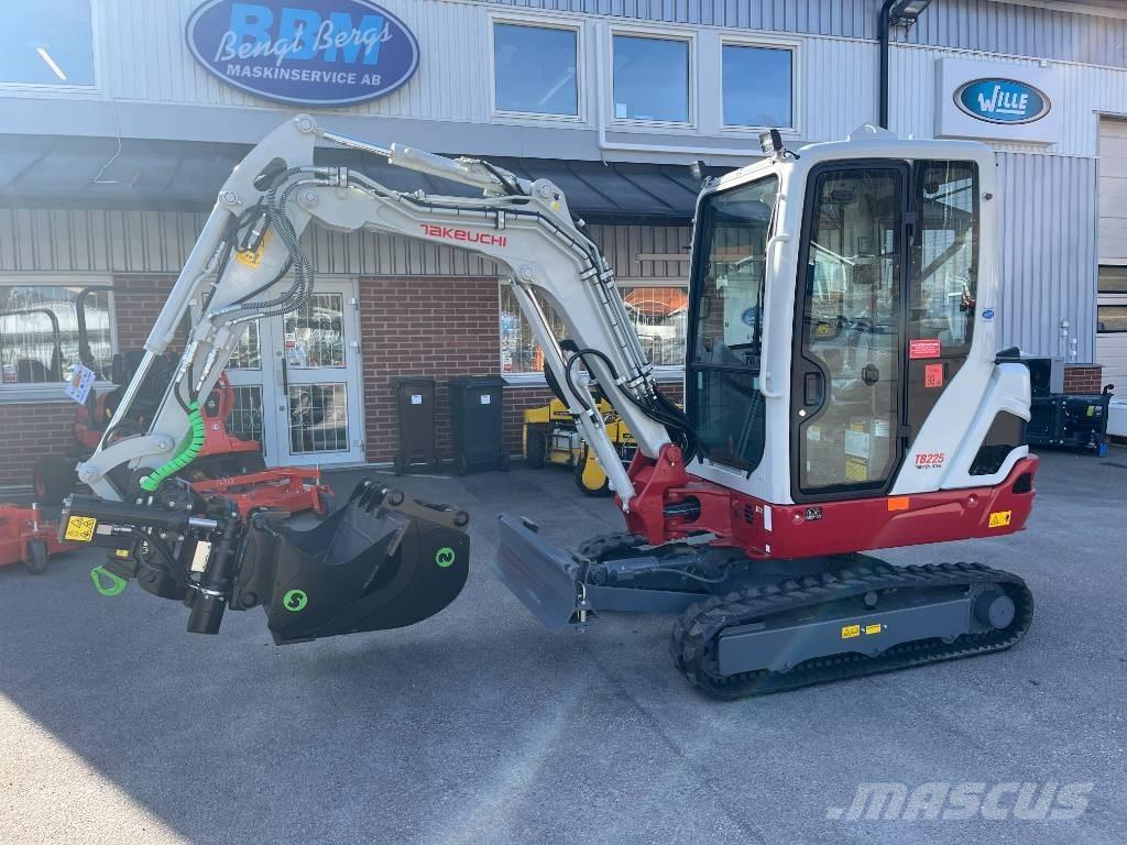 Takeuchi TB 225 Minigravemaskiner