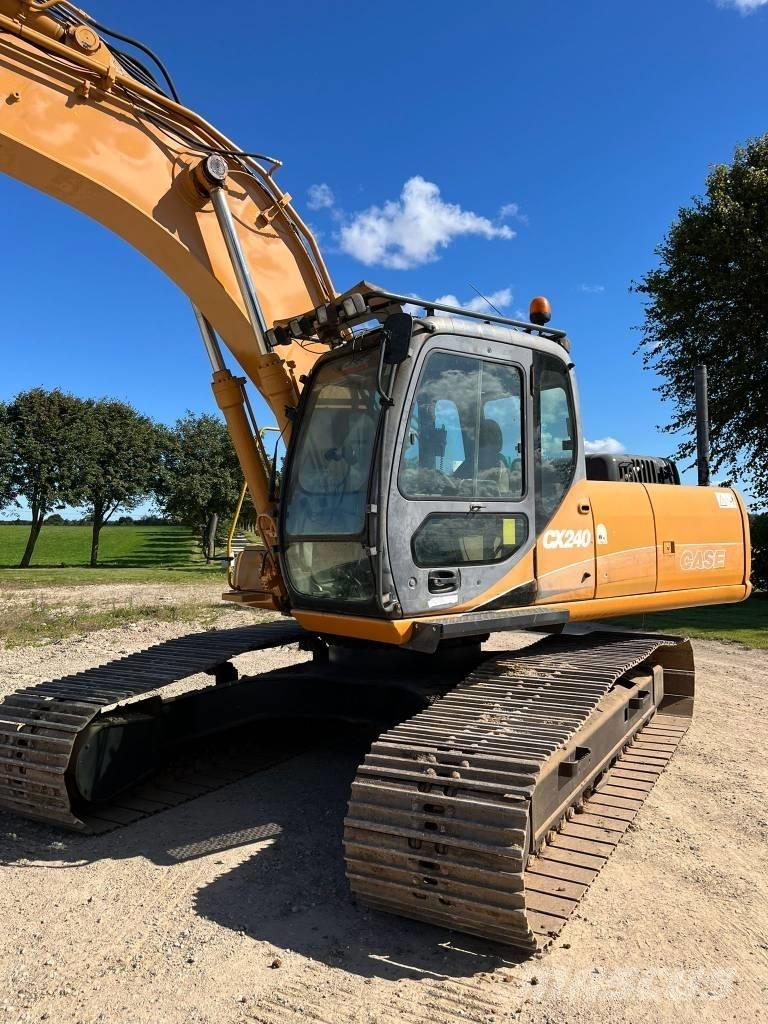 CASE CX 240 Gravemaskiner på larvebånd