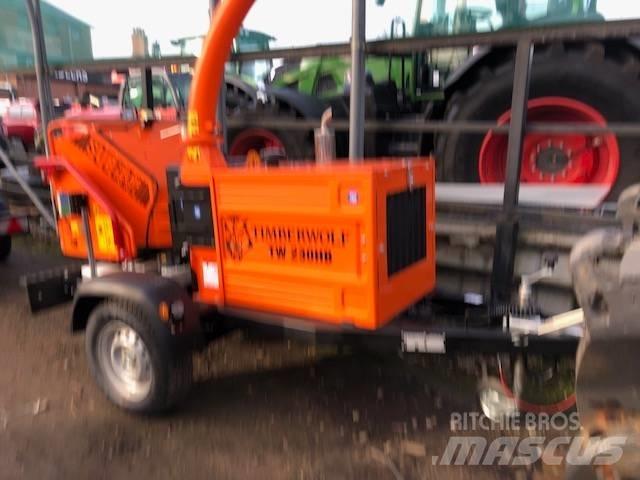 Timberwolf TW230/DHB Flishuggere / neddelere