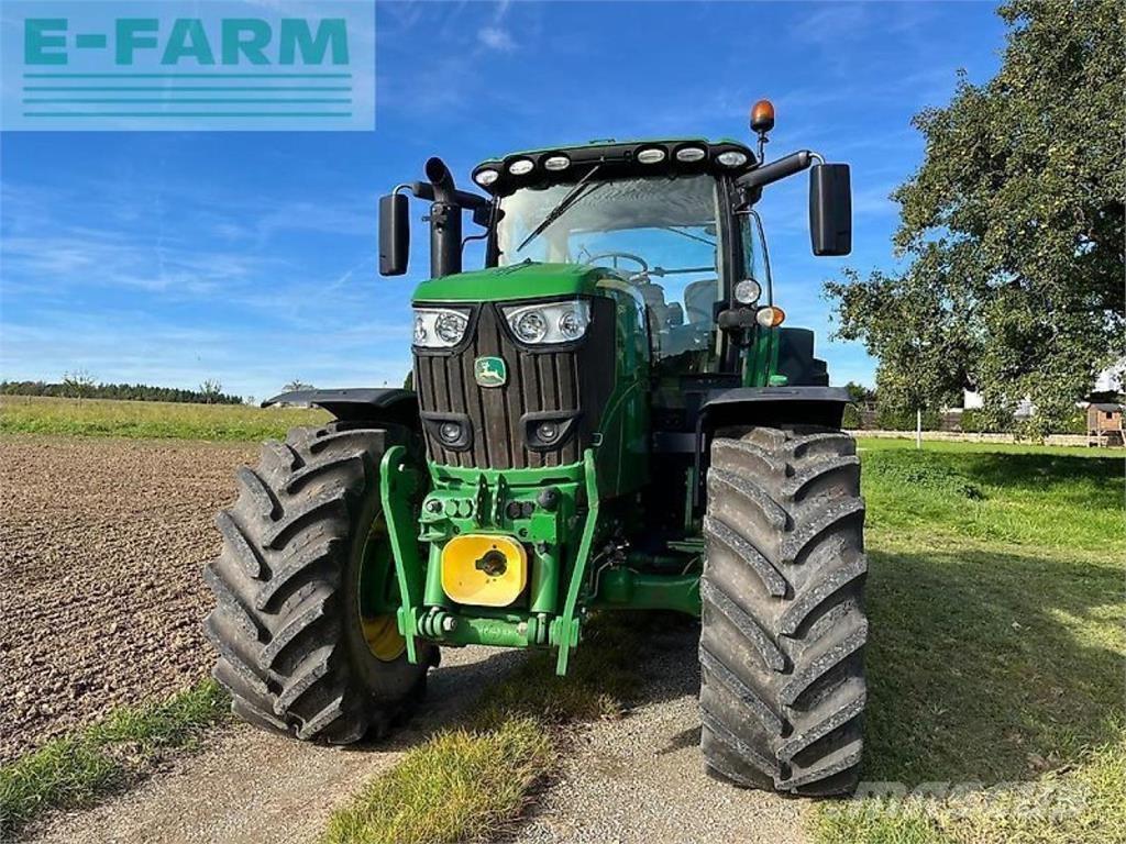 John Deere 6215r Traktorer