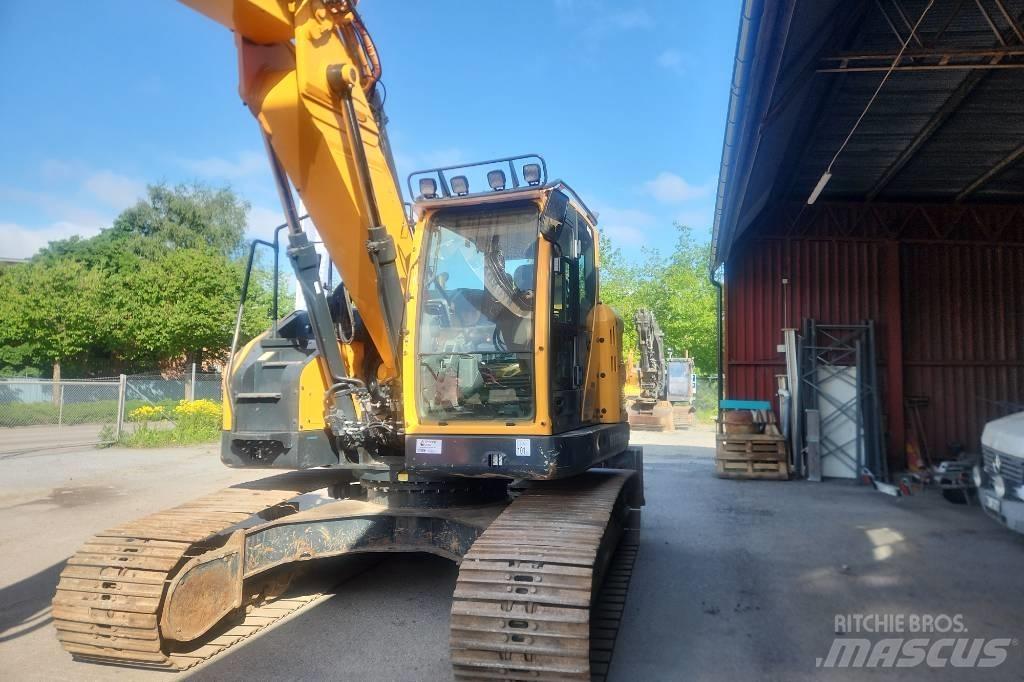 Hyundai HX 235 LCR Gravemaskiner på larvebånd