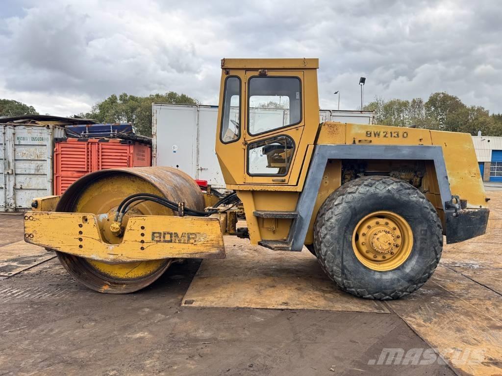 Bomag BW 213 D Enkelt tromle