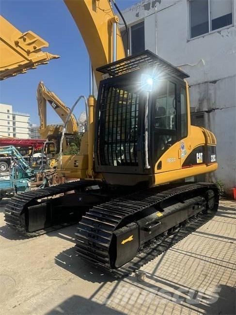 CAT 320 C L Gravemaskiner på larvebånd