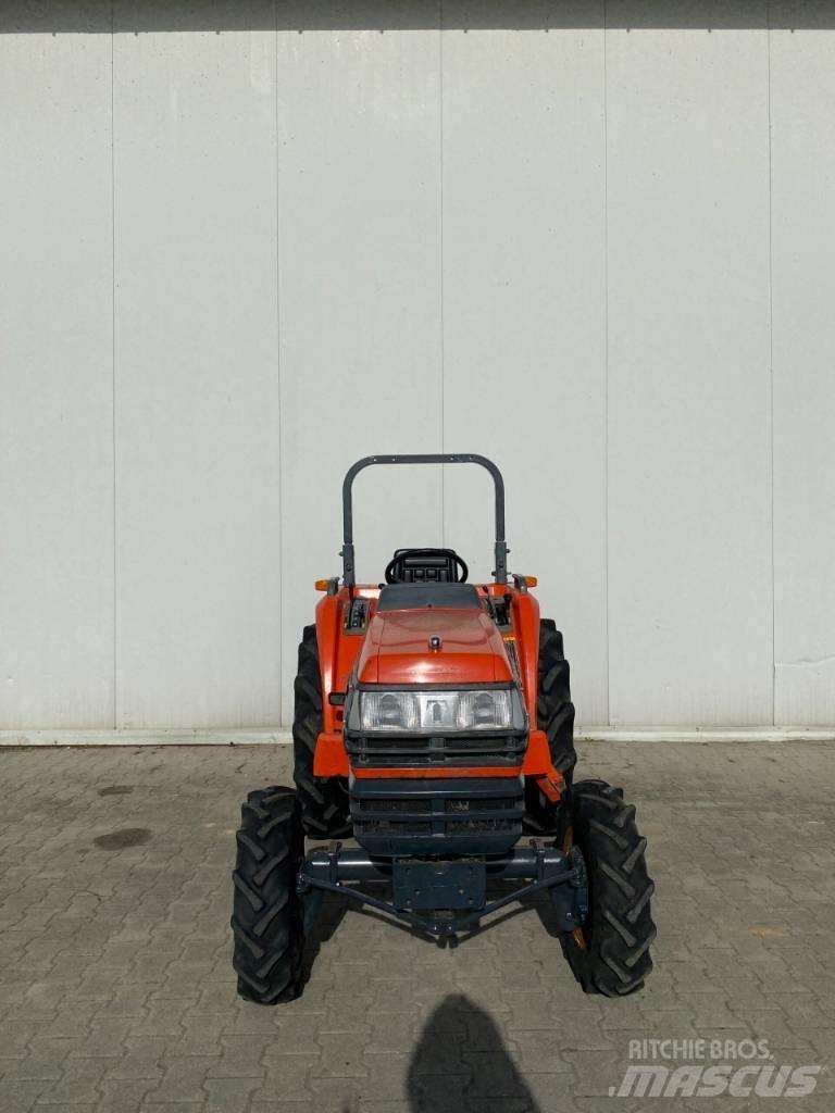 Kubota GT26 Kompakte traktorer
