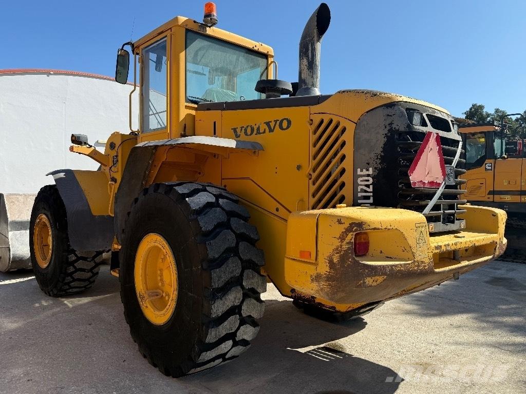 Volvo L 120 E Læssemaskiner på hjul