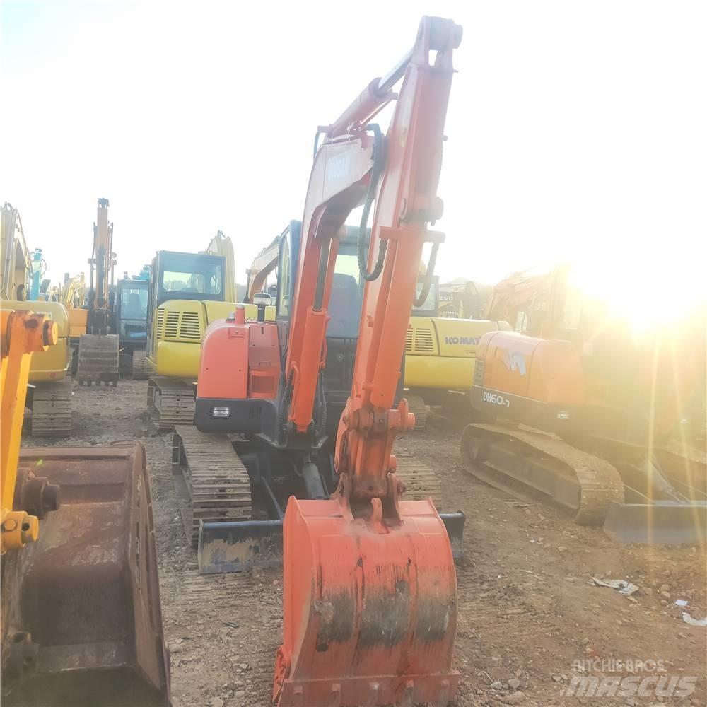 Doosan DH60-7 Gravemaskiner på larvebånd