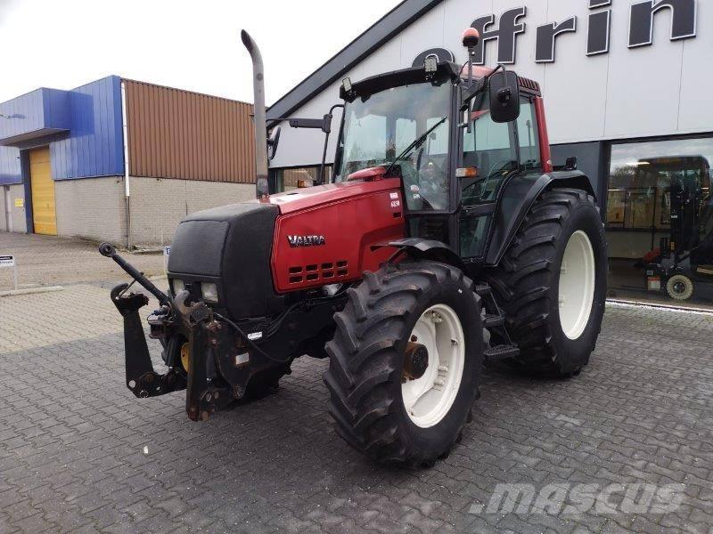 Valtra 6850 Traktorer