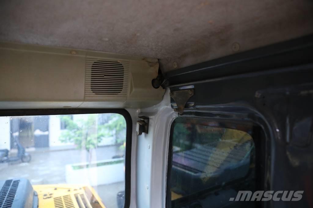 Komatsu PC 130-7 Minigravemaskiner