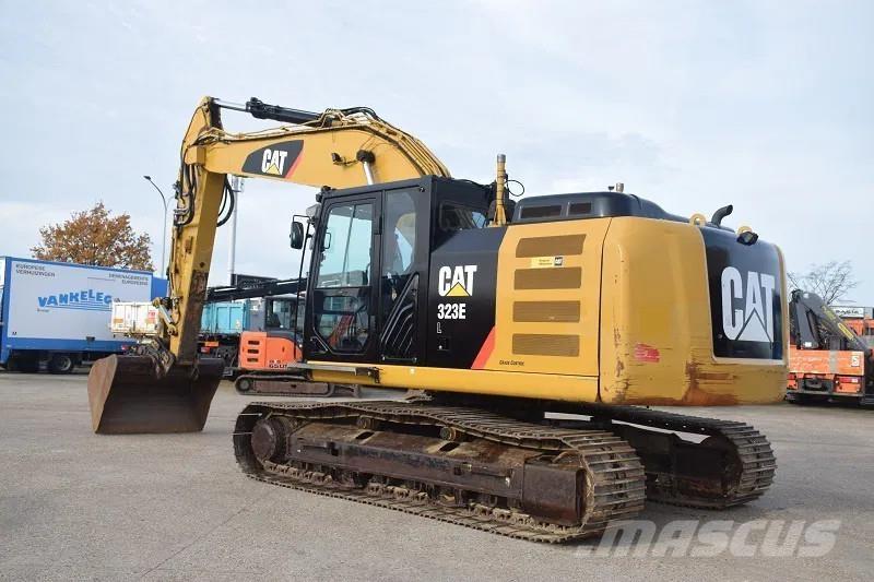 CAT 323E-stock id2 Gravemaskiner på larvebånd