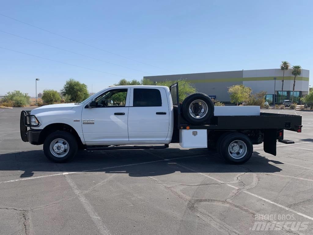 RAM 3500 TRADESMAN Lastbil med lad/Flatbed